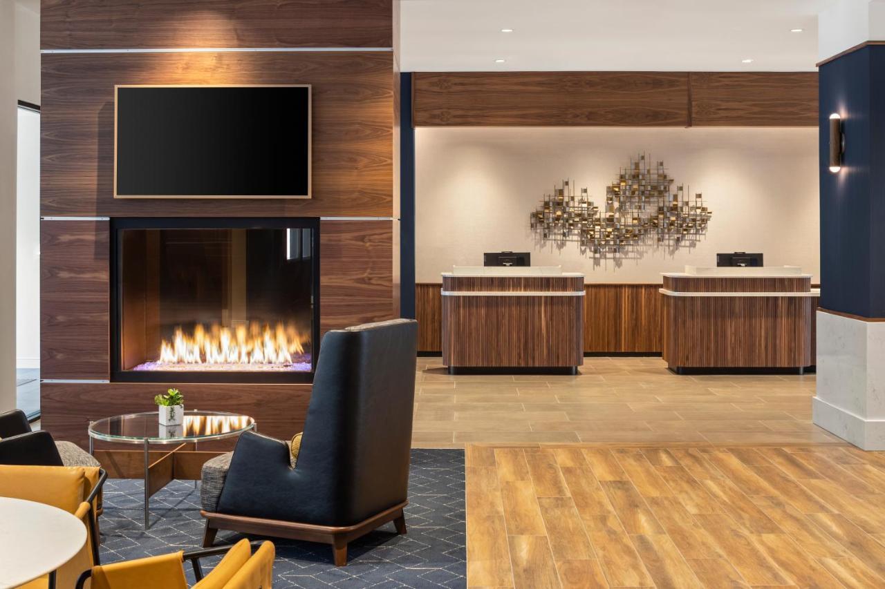 Отель Courtyard By Marriott Owatonna Downtown Экстерьер фото